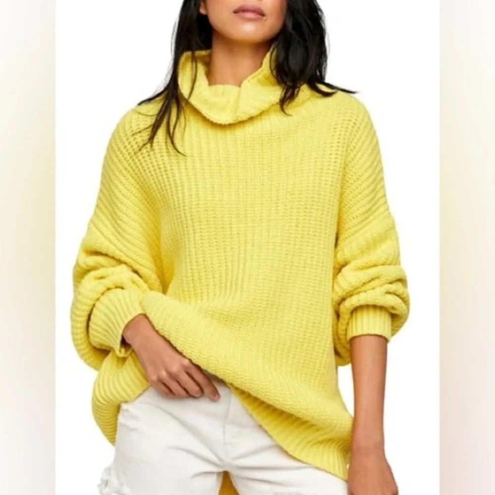 Free People Swim Too Deep Oversized Turtleneck Sweater in Lemon Love 🍋, Sz L - Picture 7 of 16